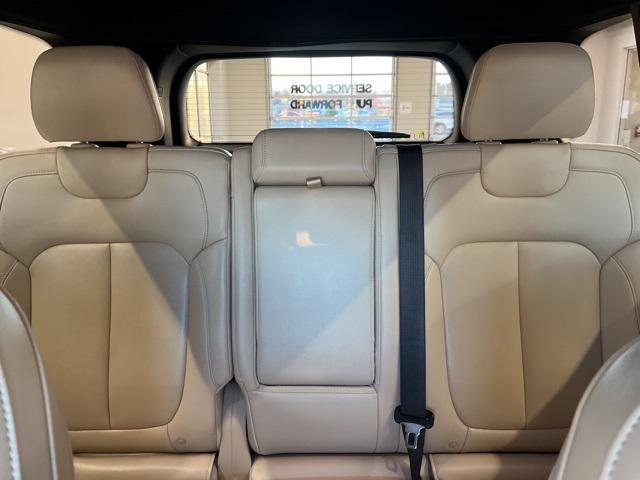 used 2024 Jeep Grand Cherokee car, priced at $35,173