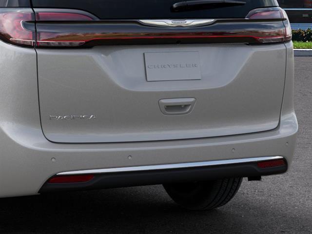 new 2026 Chrysler Pacifica car, priced at $46,360