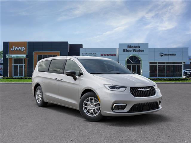 new 2026 Chrysler Pacifica car, priced at $46,360