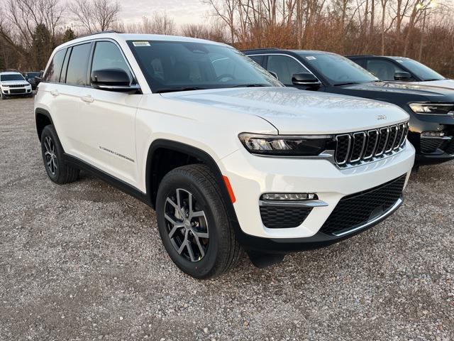 new 2025 Jeep Grand Cherokee car, priced at $46,900