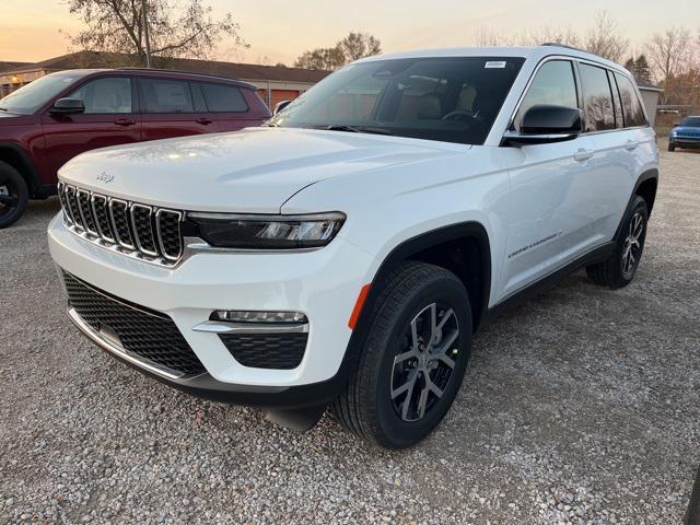 new 2025 Jeep Grand Cherokee car, priced at $46,900