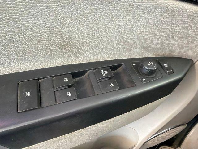used 2008 Saturn Vue car, priced at $4,995
