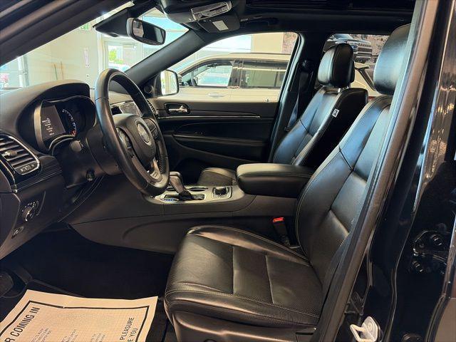 used 2021 Jeep Grand Cherokee car, priced at $23,572