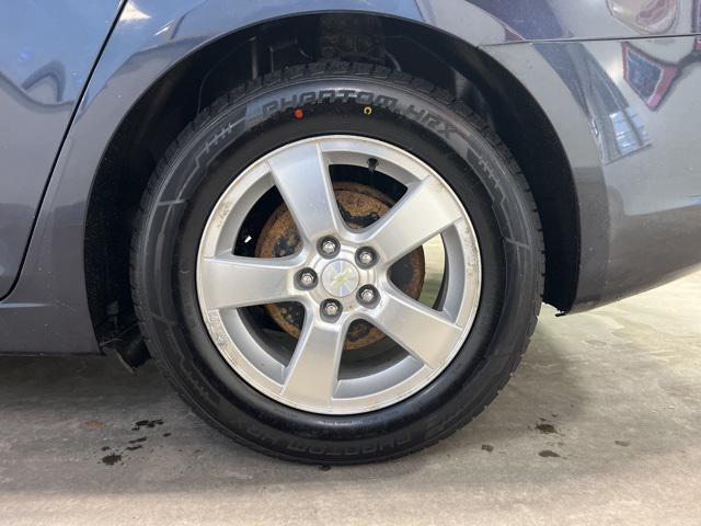used 2014 Chevrolet Cruze car, priced at $3,995