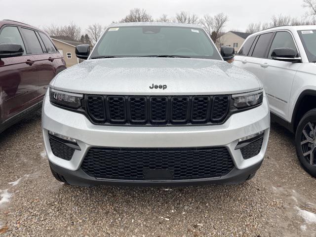 new 2025 Jeep Grand Cherokee car, priced at $50,720