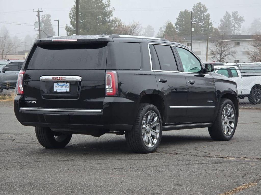used 2016 GMC Yukon car, priced at $22,990