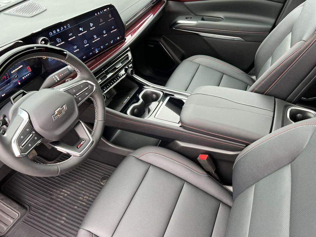 new 2026 Chevrolet Traverse car, priced at $59,075