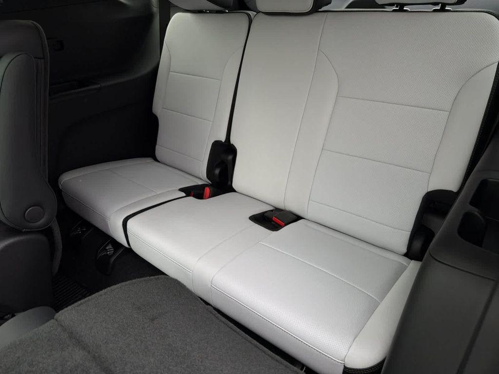 new 2026 Chevrolet Traverse car, priced at $61,470