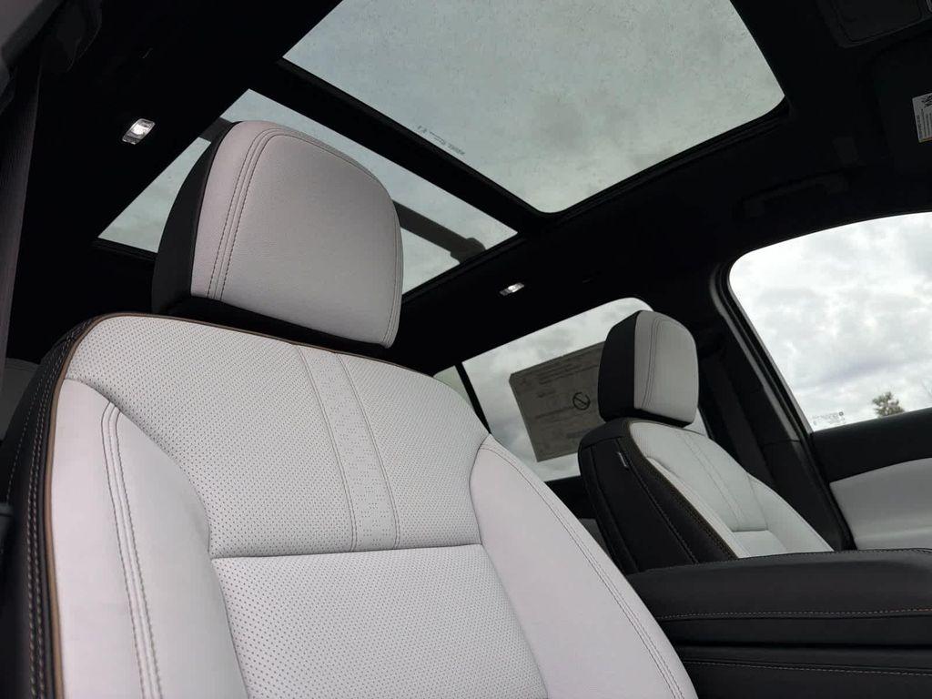 new 2026 Chevrolet Traverse car, priced at $61,470