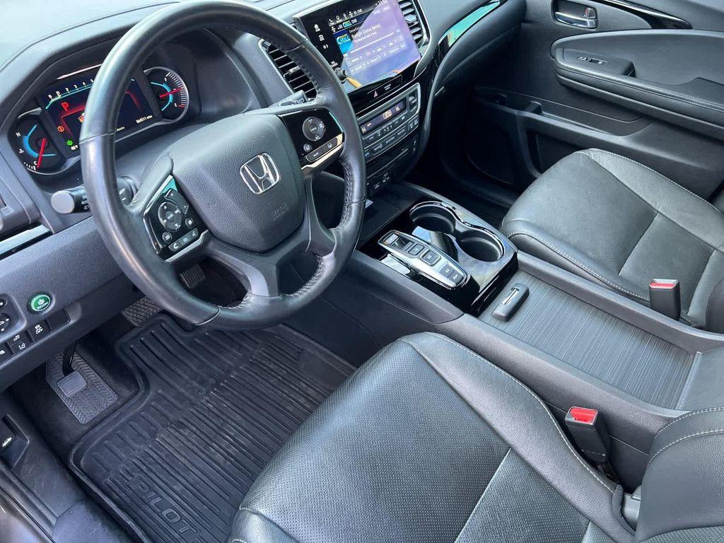 used 2020 Honda Pilot car, priced at $29,995