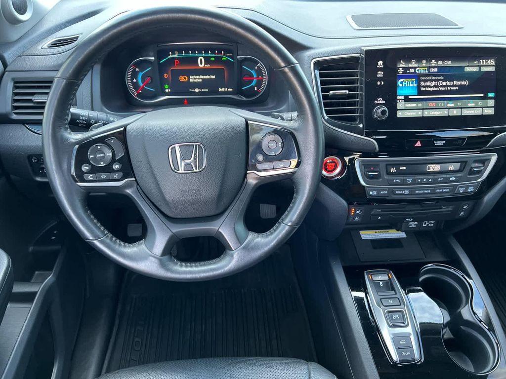 used 2020 Honda Pilot car, priced at $29,995