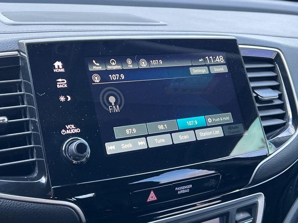 used 2020 Honda Pilot car, priced at $29,995