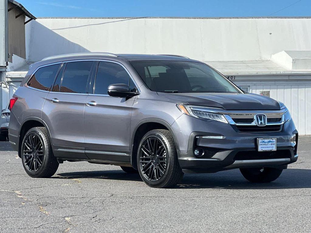 used 2020 Honda Pilot car, priced at $29,995