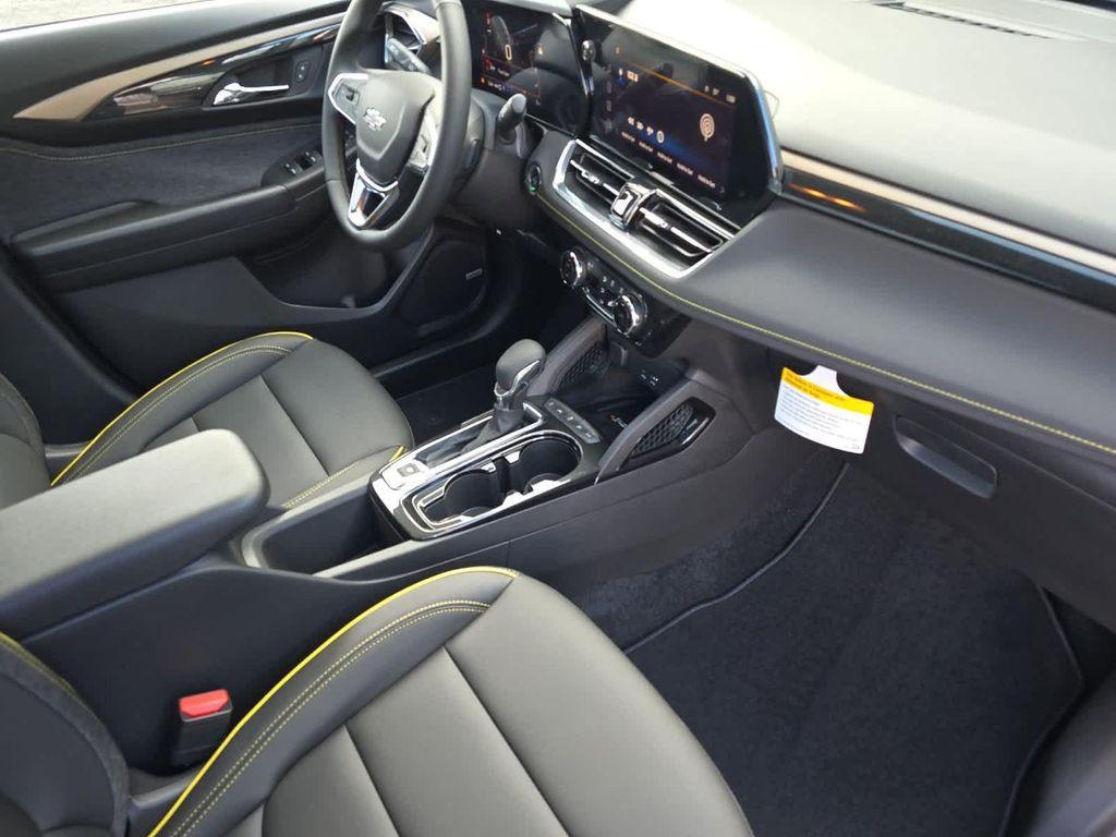 new 2026 Chevrolet TrailBlazer car, priced at $35,470