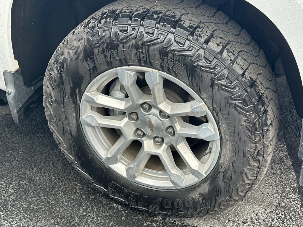 used 2024 Chevrolet Silverado 1500 car, priced at $35,995