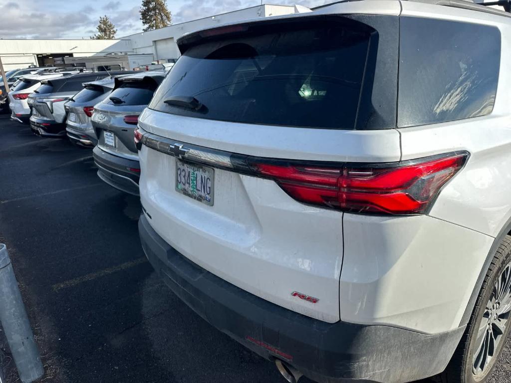 used 2023 Chevrolet Traverse car