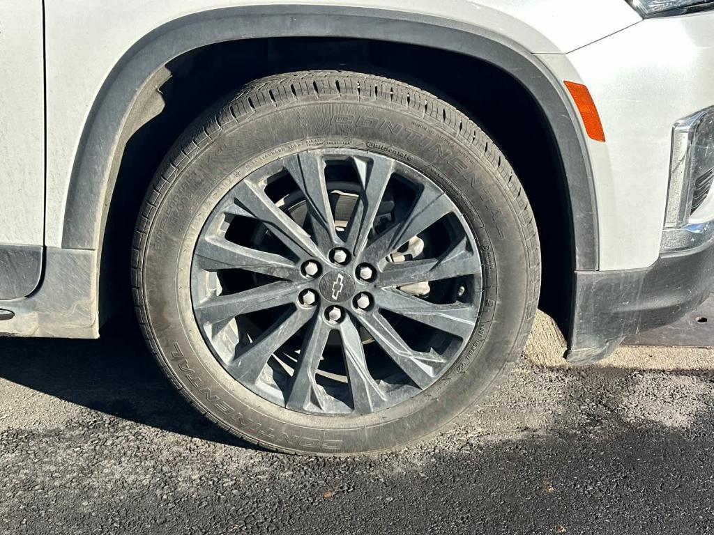 used 2023 Chevrolet Traverse car