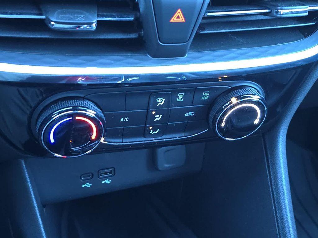 used 2025 Buick Encore GX car, priced at $23,995