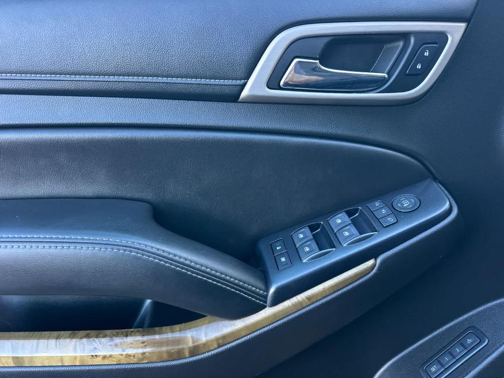 used 2017 GMC Yukon XL car, priced at $27,995