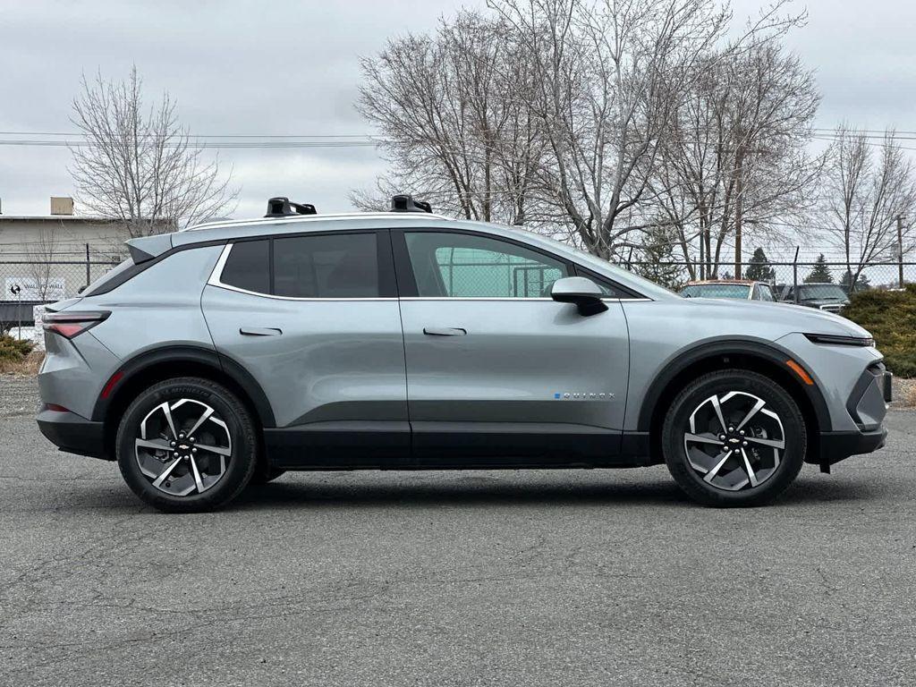 new 2026 Chevrolet Equinox EV car, priced at $35,215