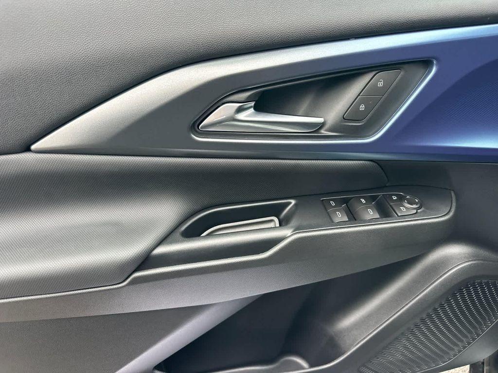 new 2026 Chevrolet Equinox EV car, priced at $35,215