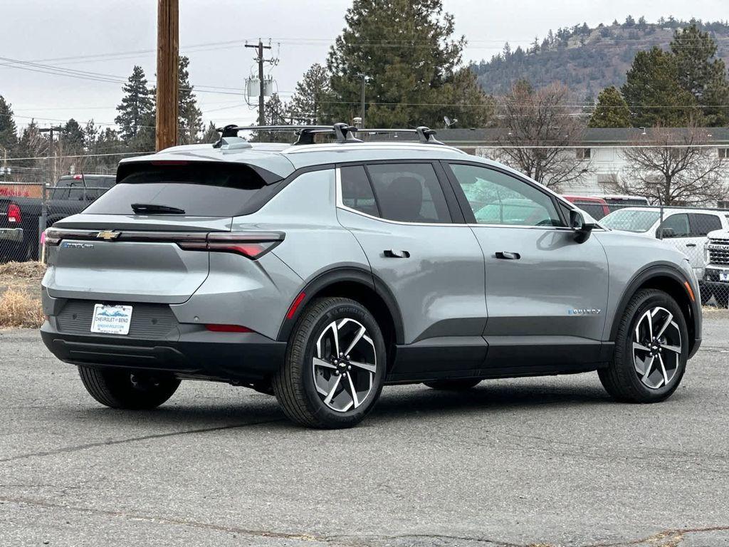 new 2026 Chevrolet Equinox EV car, priced at $35,215