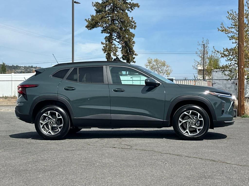 new 2026 Chevrolet Trax car, priced at $26,280