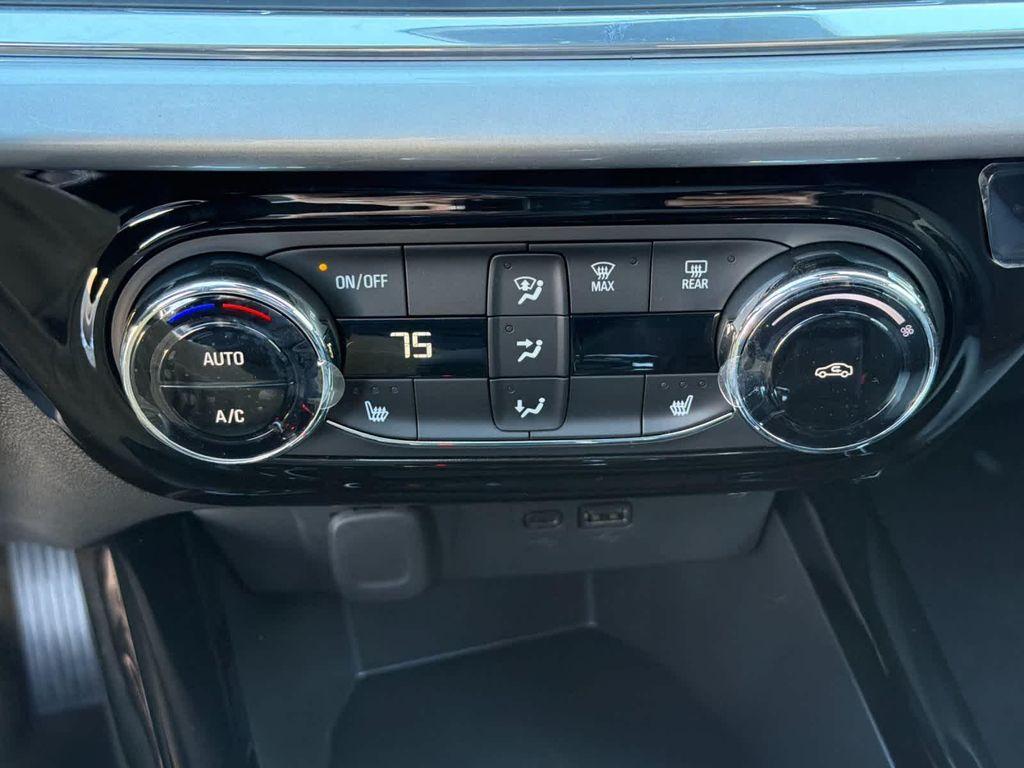 new 2026 Chevrolet Trax car, priced at $26,600