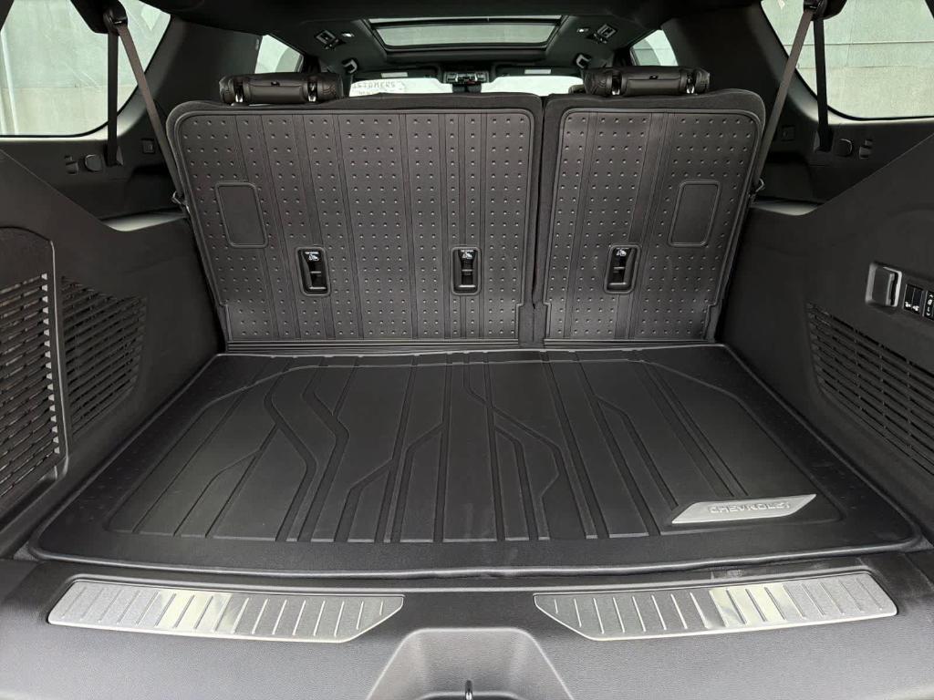 new 2026 Chevrolet Suburban car, priced at $96,900