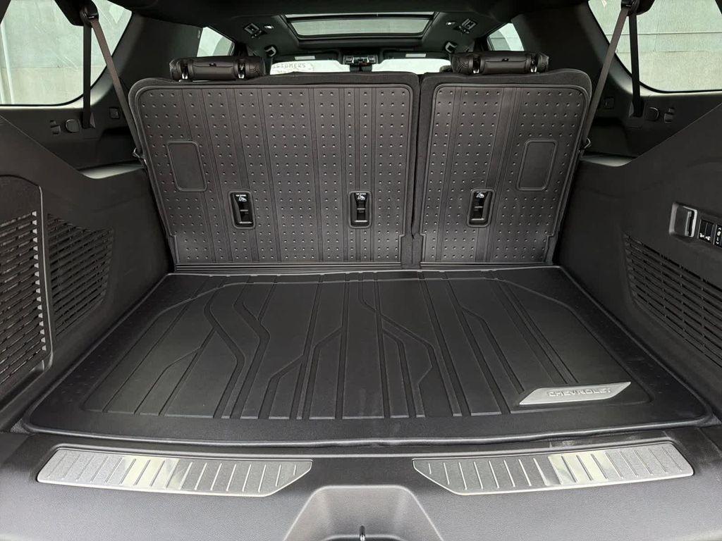 new 2026 Chevrolet Suburban car, priced at $96,900