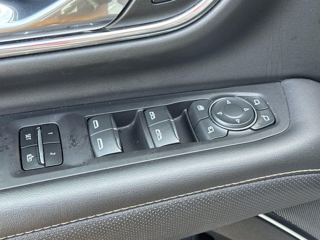 used 2024 Chevrolet Tahoe car, priced at $52,995