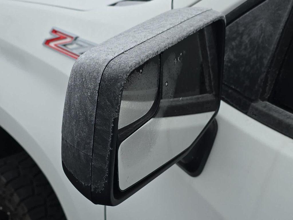 used 2024 Chevrolet Silverado 1500 car, priced at $38,995