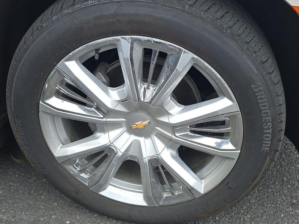 used 2023 Chevrolet Suburban car, priced at $63,995