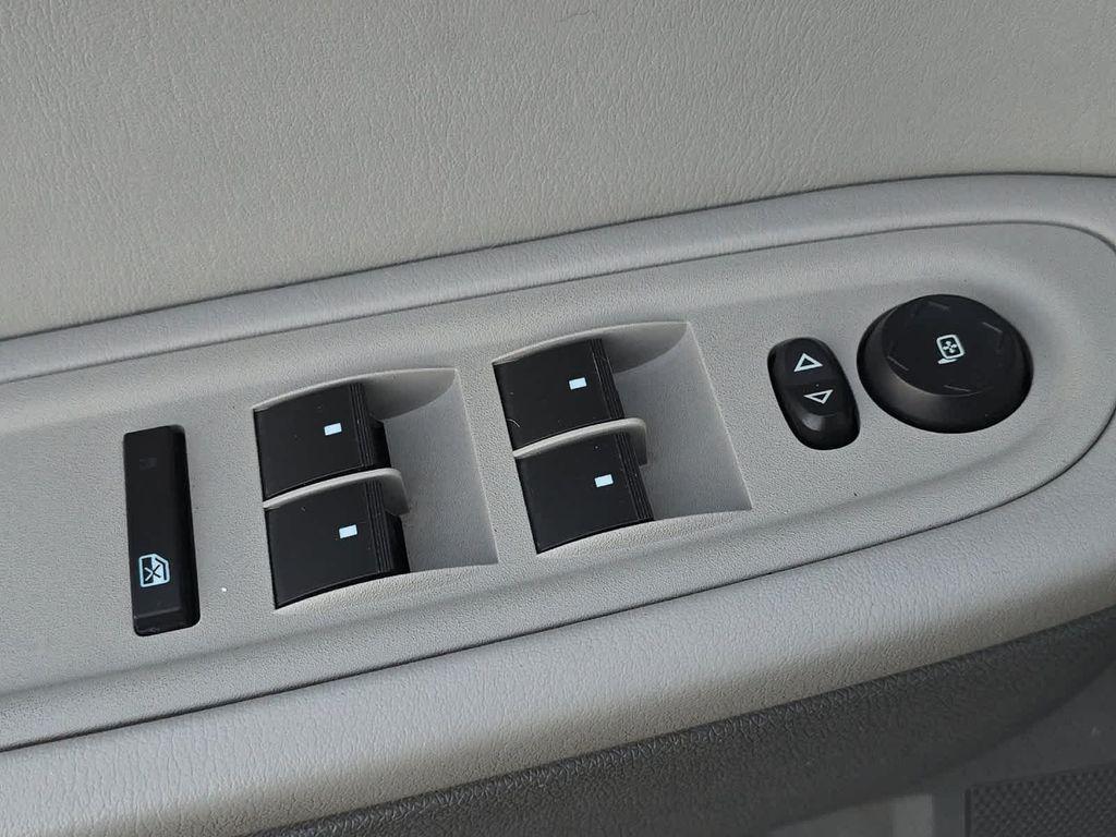 used 2010 Chevrolet Traverse car, priced at $9,995