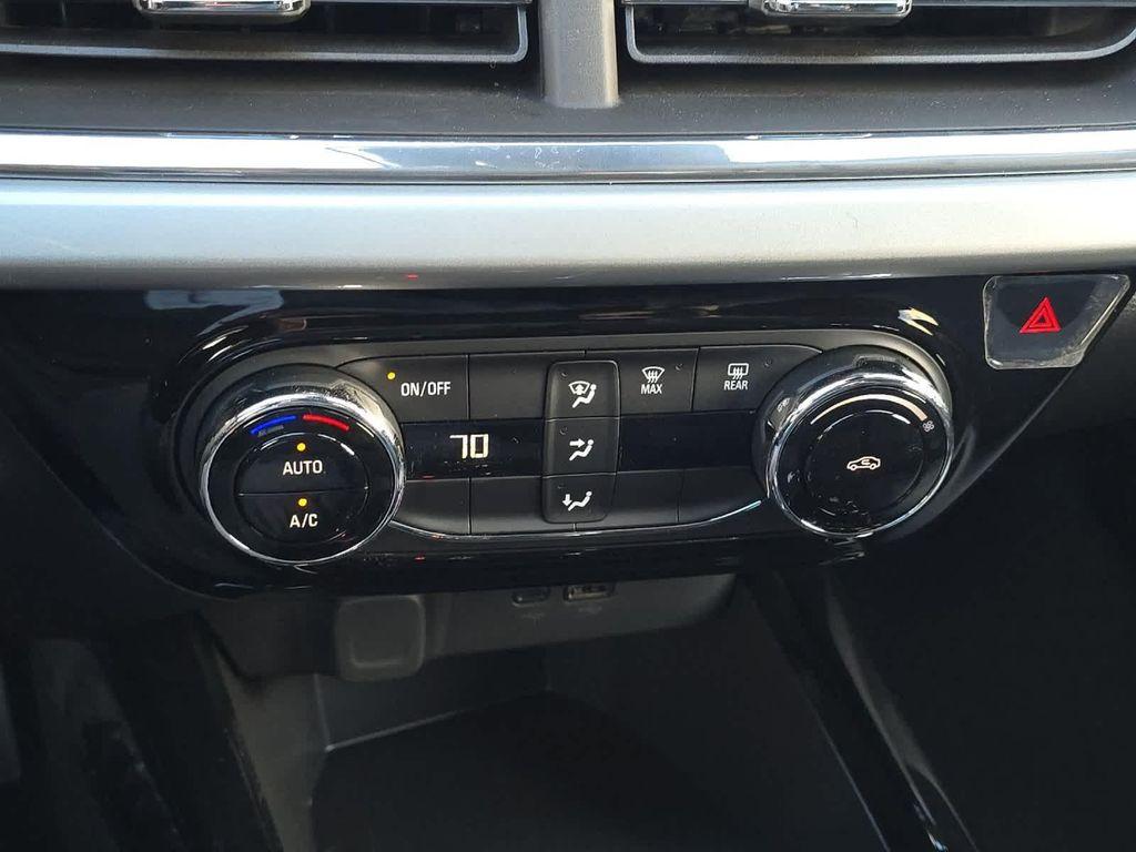 new 2026 Chevrolet Trax car, priced at $21,495