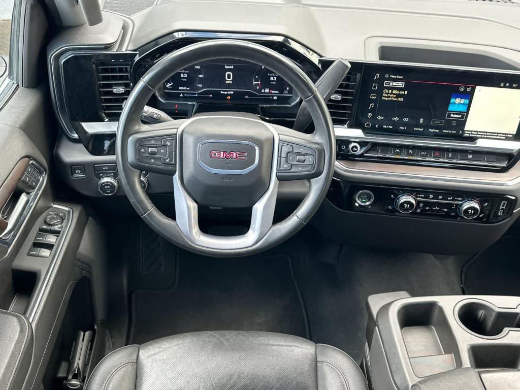 used 2024 GMC Sierra 1500 car, priced at $41,895