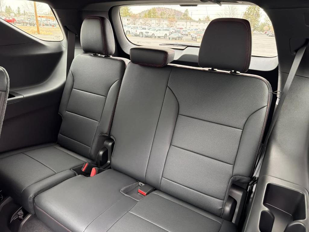 new 2026 Chevrolet Traverse car, priced at $58,925