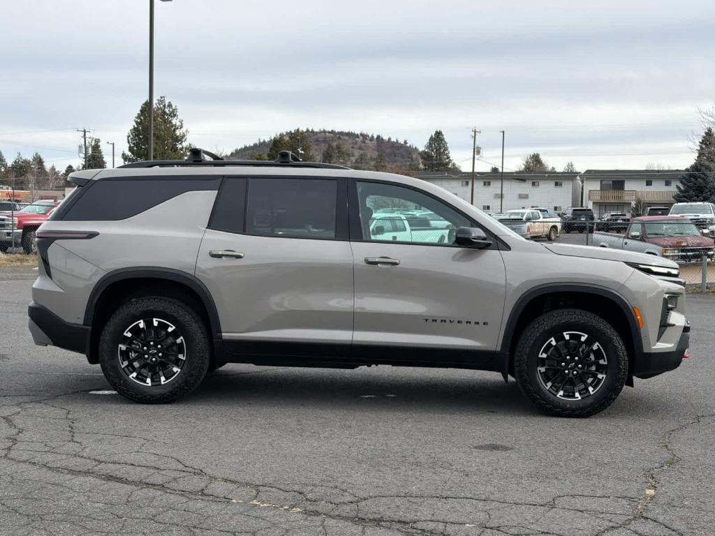 new 2026 Chevrolet Traverse car, priced at $58,925