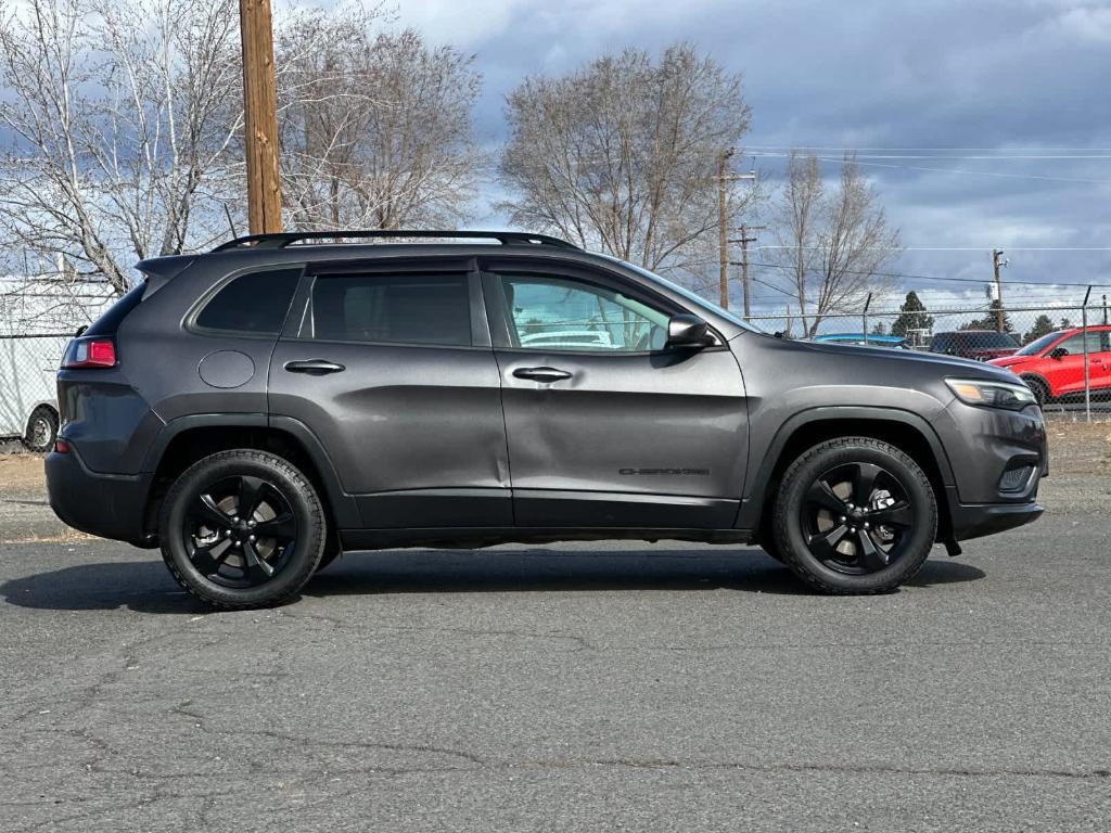 used 2020 Jeep Cherokee car, priced at $13,995