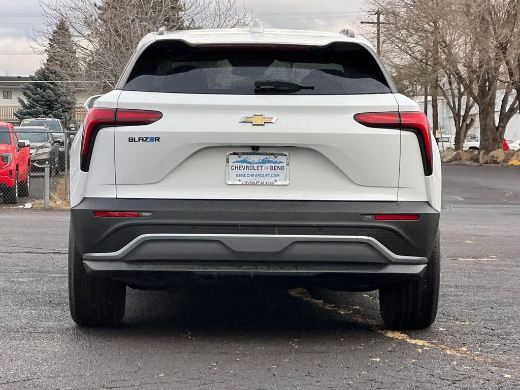 new 2025 Chevrolet Blazer EV car, priced at $52,605
