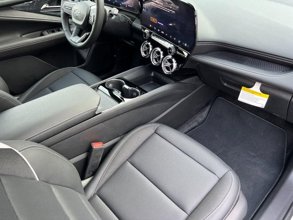 new 2025 Chevrolet Blazer EV car, priced at $52,605