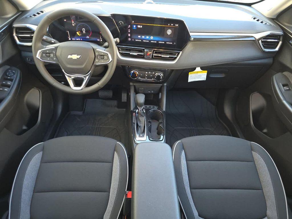 new 2026 Chevrolet TrailBlazer car, priced at $31,440