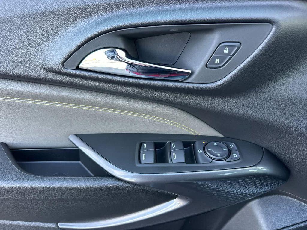 new 2026 Chevrolet Trax car, priced at $27,195