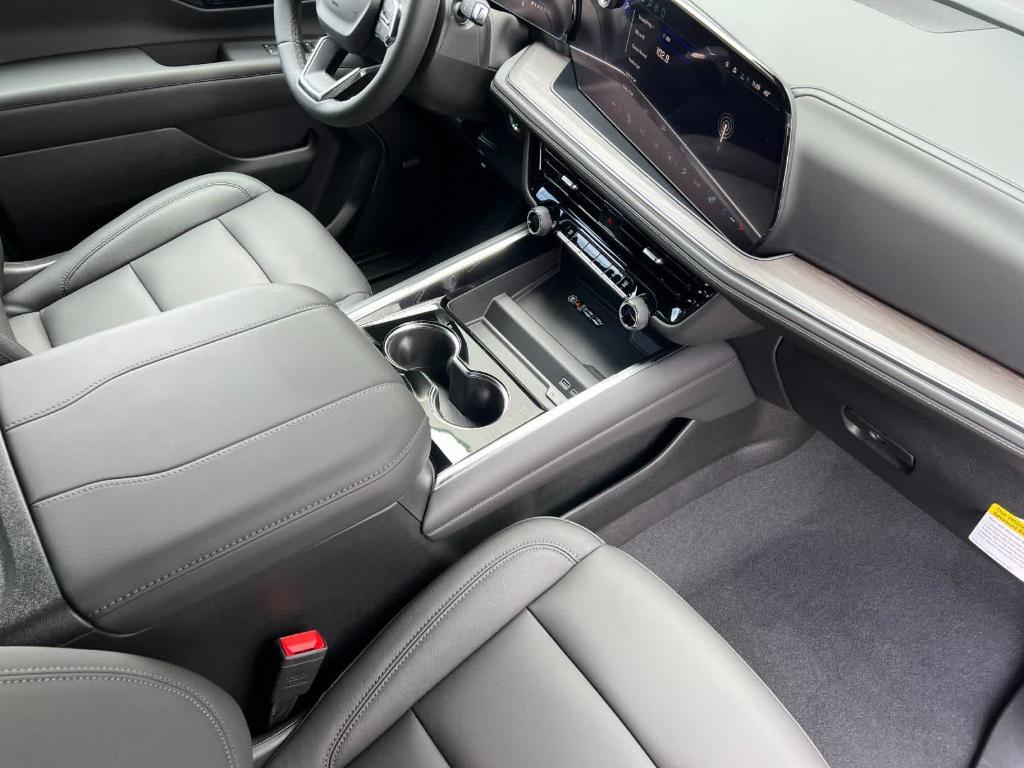 new 2026 Chevrolet Suburban car, priced at $78,010