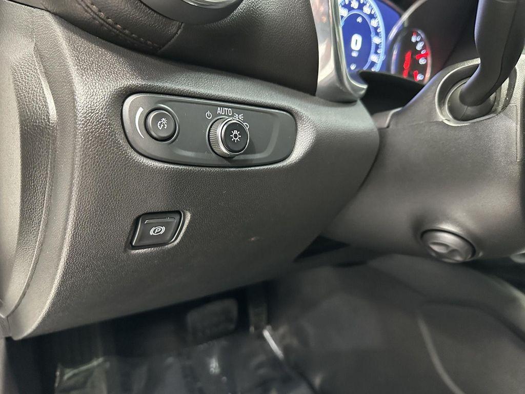 used 2021 Chevrolet Blazer car, priced at $26,900