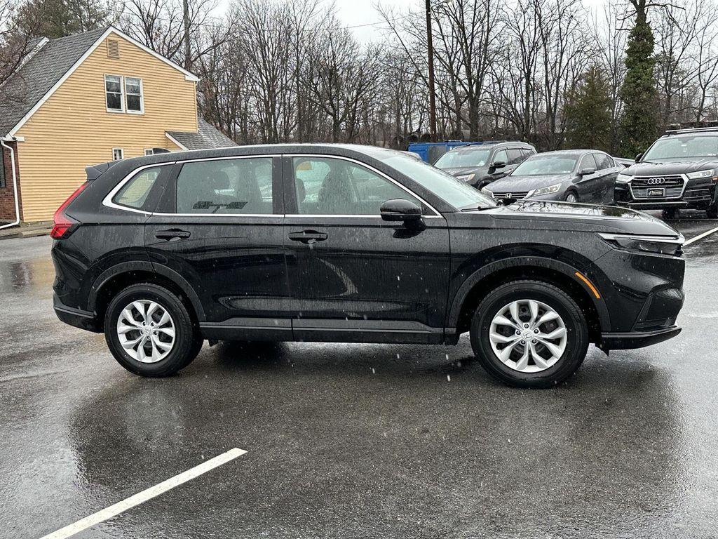 used 2023 Honda CR-V car, priced at $26,900