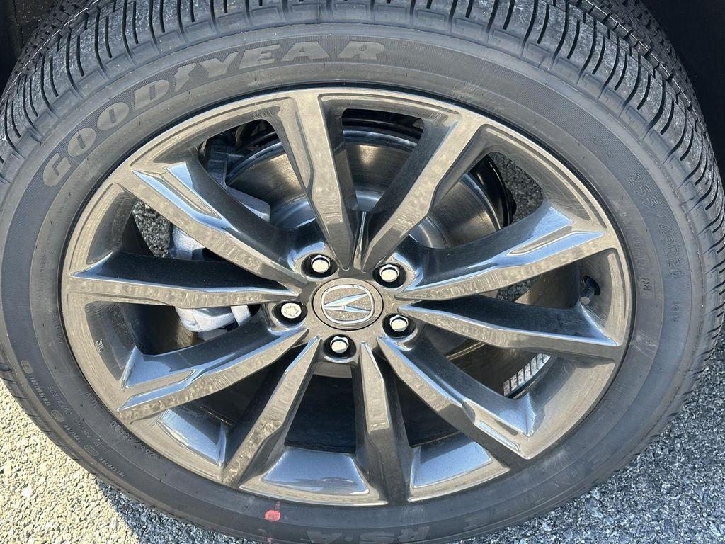 new 2026 Acura RDX car, priced at $52,650