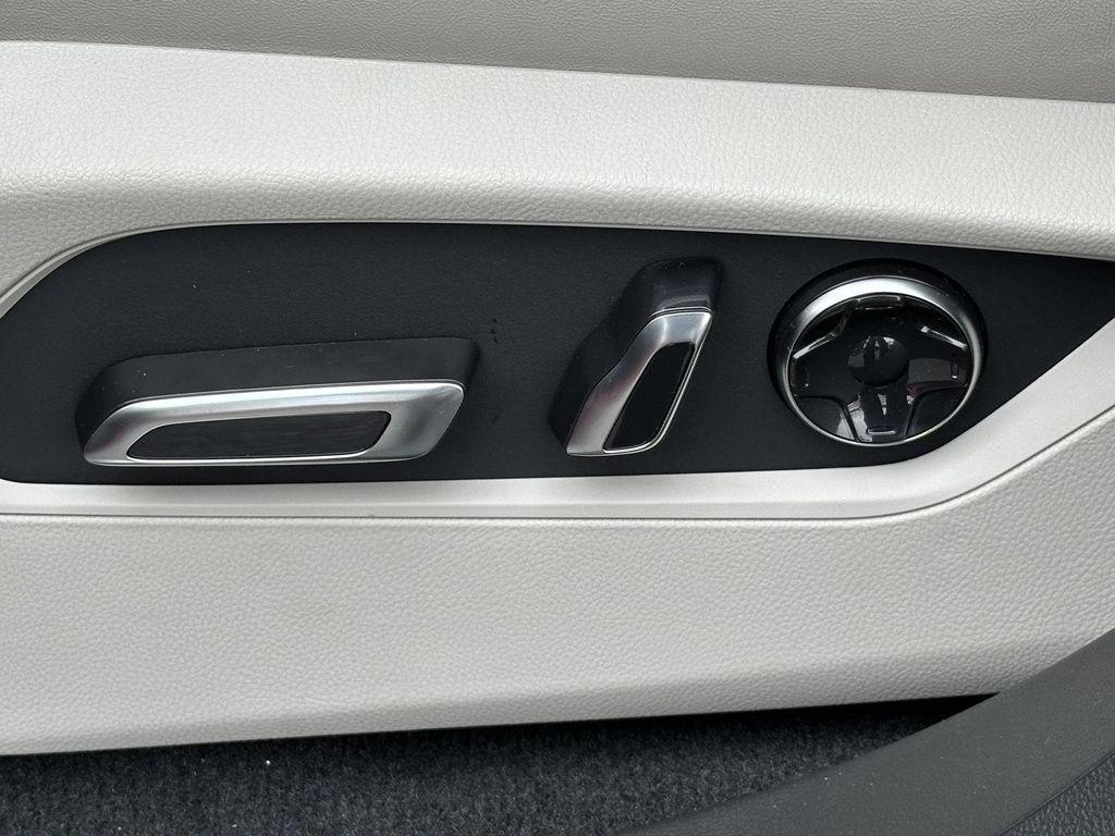 new 2026 Acura RDX car, priced at $49,650