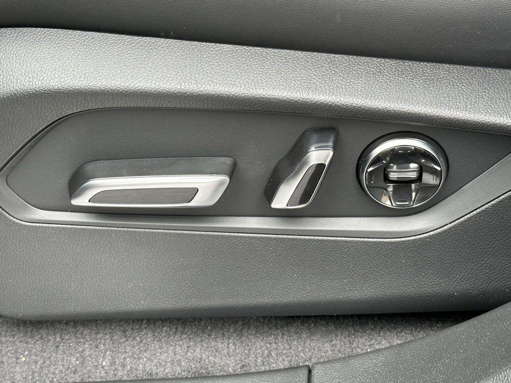 new 2026 Acura RDX car, priced at $56,800