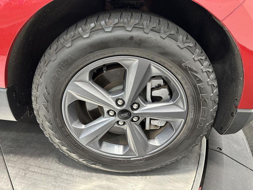 used 2022 Ford Edge car, priced at $22,900